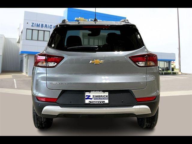 new 2026 Chevrolet TrailBlazer car, priced at $27,556