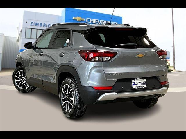 new 2026 Chevrolet TrailBlazer car, priced at $27,556