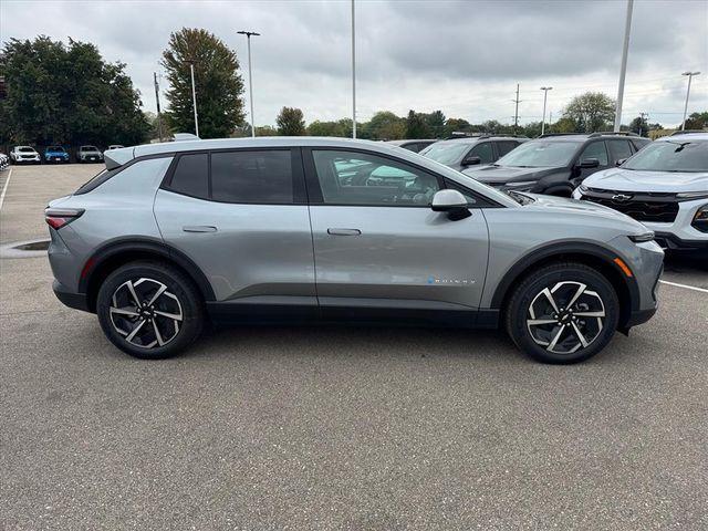 new 2026 Chevrolet Equinox EV car, priced at $32,495