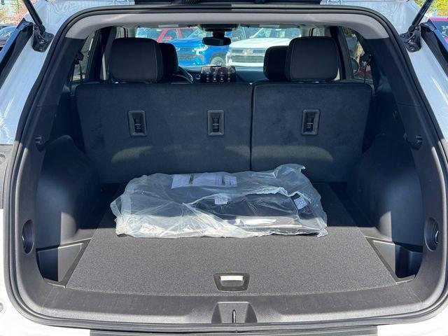 new 2025 Chevrolet Blazer car, priced at $32,395