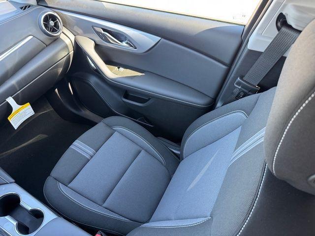 new 2025 Chevrolet Blazer car, priced at $32,395