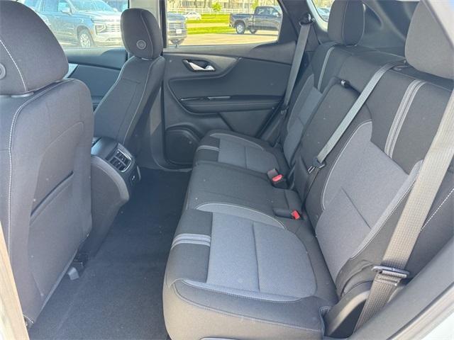 new 2025 Chevrolet Blazer car, priced at $32,495