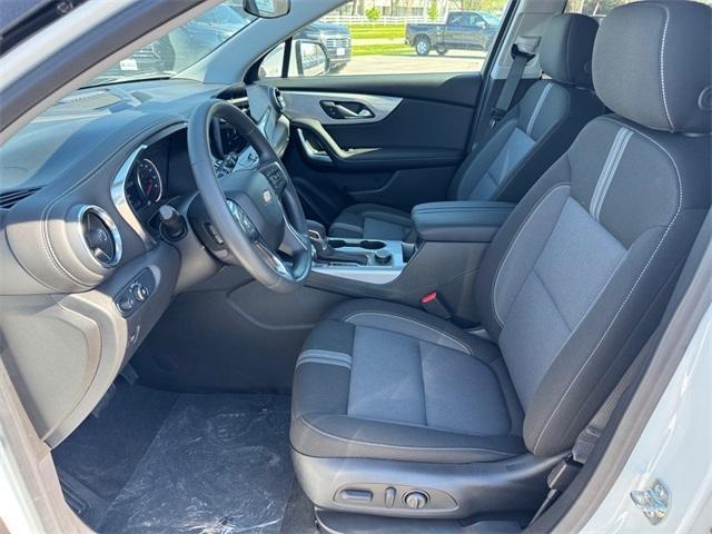 new 2025 Chevrolet Blazer car, priced at $32,495
