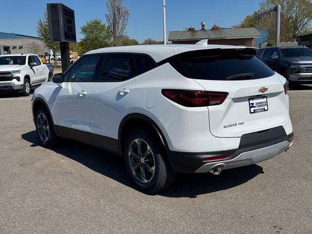 new 2025 Chevrolet Blazer car, priced at $32,395