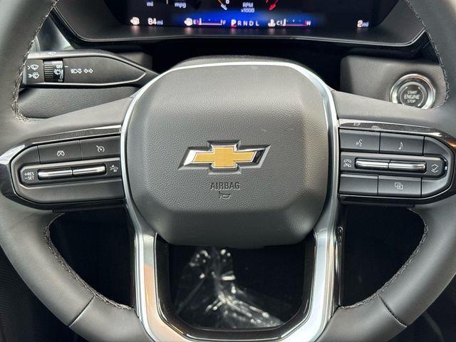 new 2025 Chevrolet Colorado car, priced at $33,495