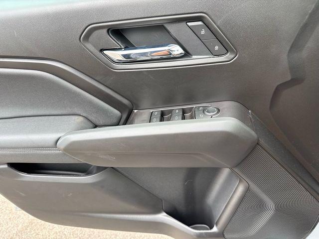 new 2025 Chevrolet Colorado car, priced at $33,495