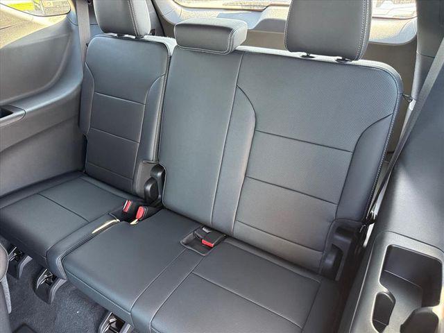 new 2026 Chevrolet Traverse car, priced at $48,285