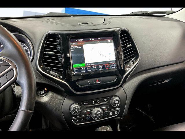 used 2019 Jeep Cherokee car, priced at $15,399