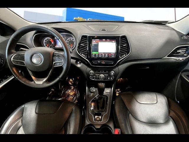 used 2019 Jeep Cherokee car, priced at $15,399