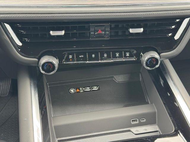 new 2025 Chevrolet Tahoe car, priced at $73,495