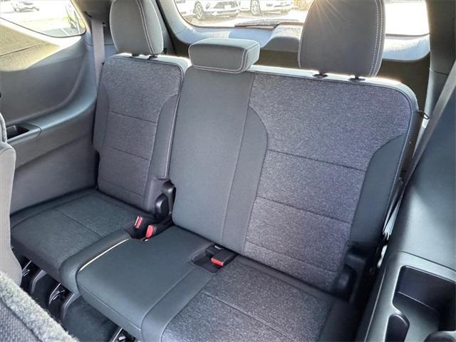 new 2026 Chevrolet Traverse car, priced at $45,451