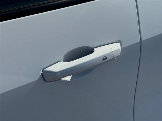 new 2026 Chevrolet Traverse car, priced at $44,741