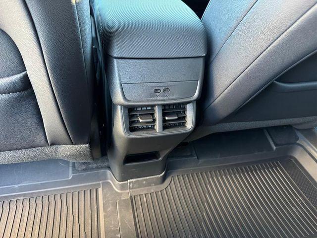 new 2026 Chevrolet Equinox car, priced at $33,769