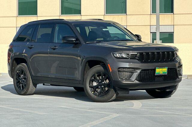 new 2025 Jeep Grand Cherokee car, priced at $47,525