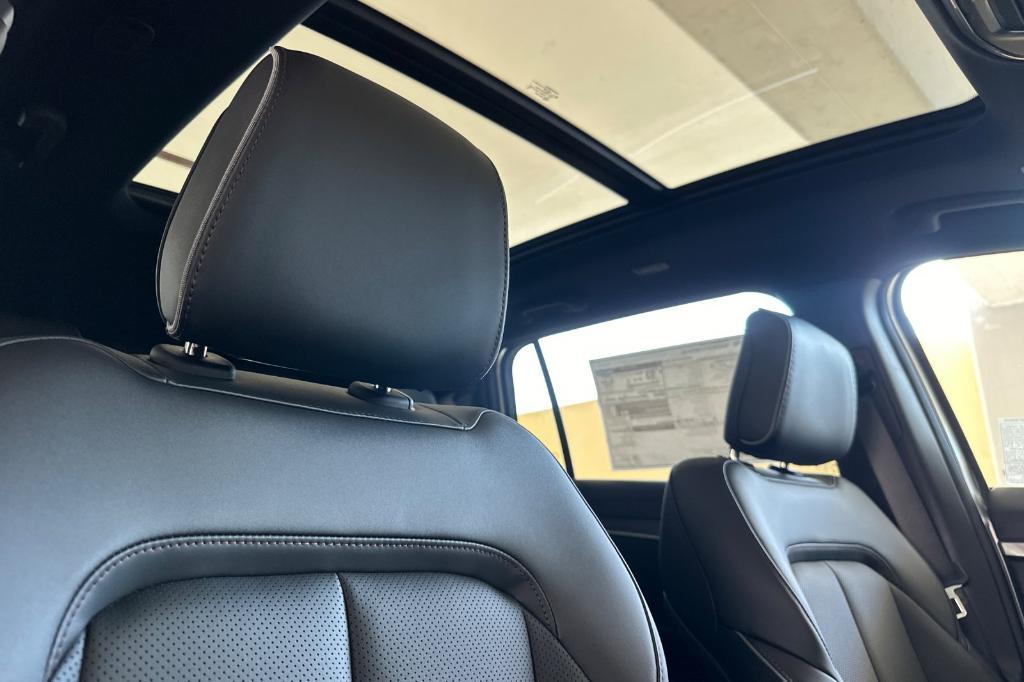 new 2025 Jeep Wagoneer S car, priced at $67,790