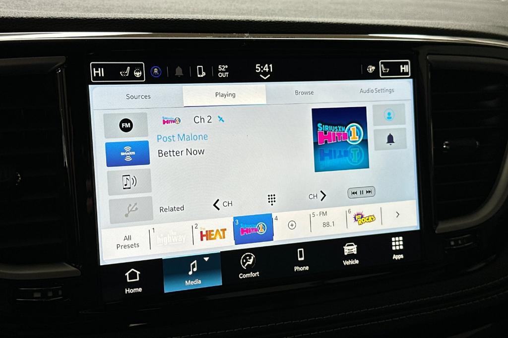 new 2025 Chrysler Pacifica Hybrid car, priced at $54,525