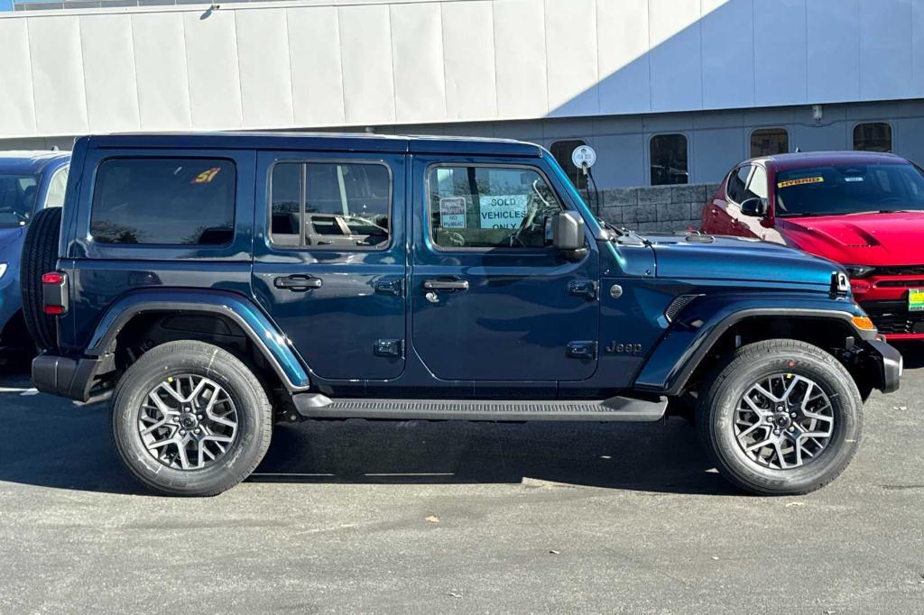 new 2025 Jeep Wrangler car, priced at $61,160