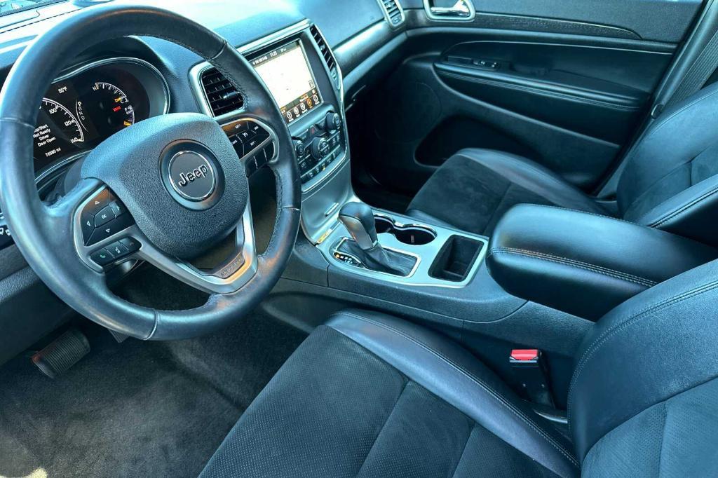 used 2018 Jeep Grand Cherokee car, priced at $20,000