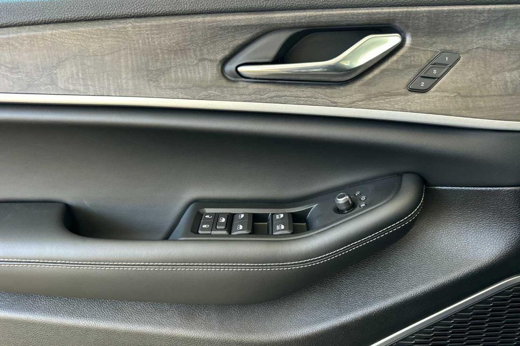 new 2025 Jeep Grand Cherokee 4xe car, priced at $67,000