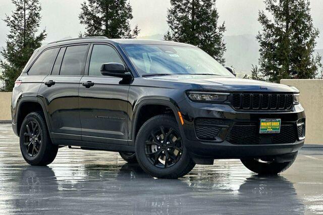 new 2025 Jeep Grand Cherokee car, priced at $46,530