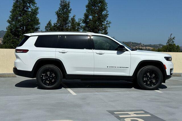 new 2025 Jeep Grand Cherokee L car, priced at $49,130