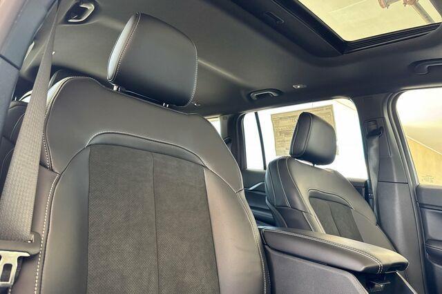 new 2025 Jeep Grand Cherokee L car, priced at $49,130