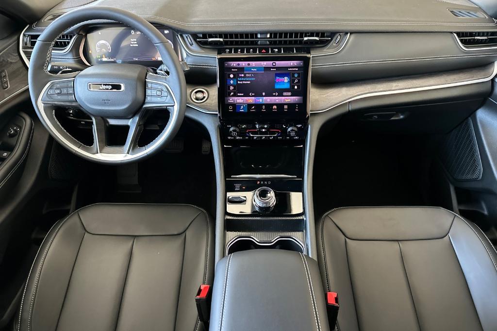 new 2025 Jeep Grand Cherokee L car, priced at $52,620