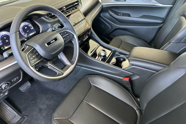 new 2025 Jeep Grand Cherokee L car, priced at $52,620