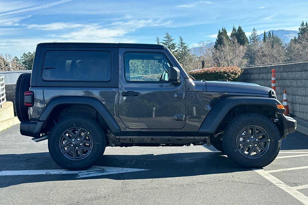 new 2025 Jeep Wrangler car, priced at $46,895