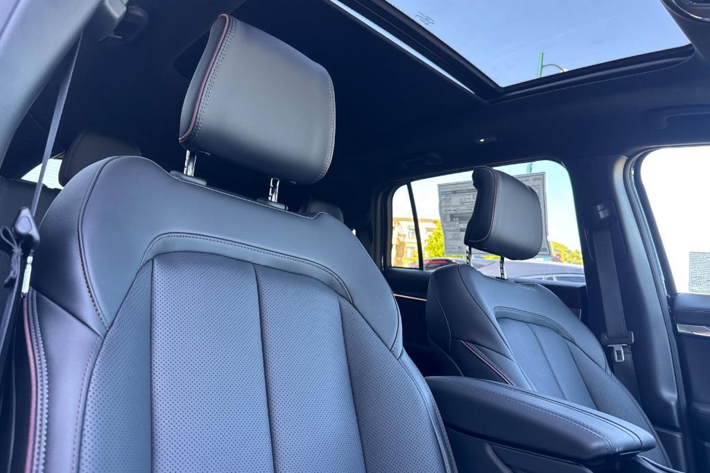 new 2025 Jeep Wagoneer S car, priced at $72,790