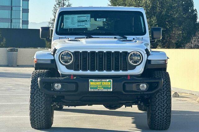 new 2025 Jeep Wrangler car, priced at $69,065