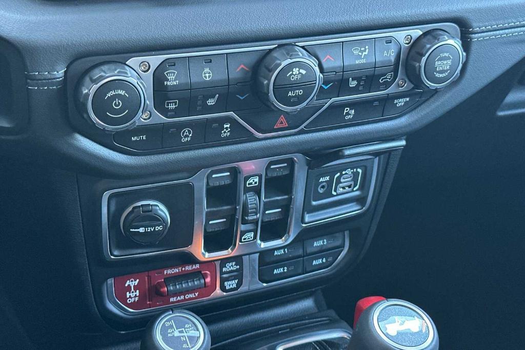 new 2025 Jeep Wrangler car, priced at $72,255