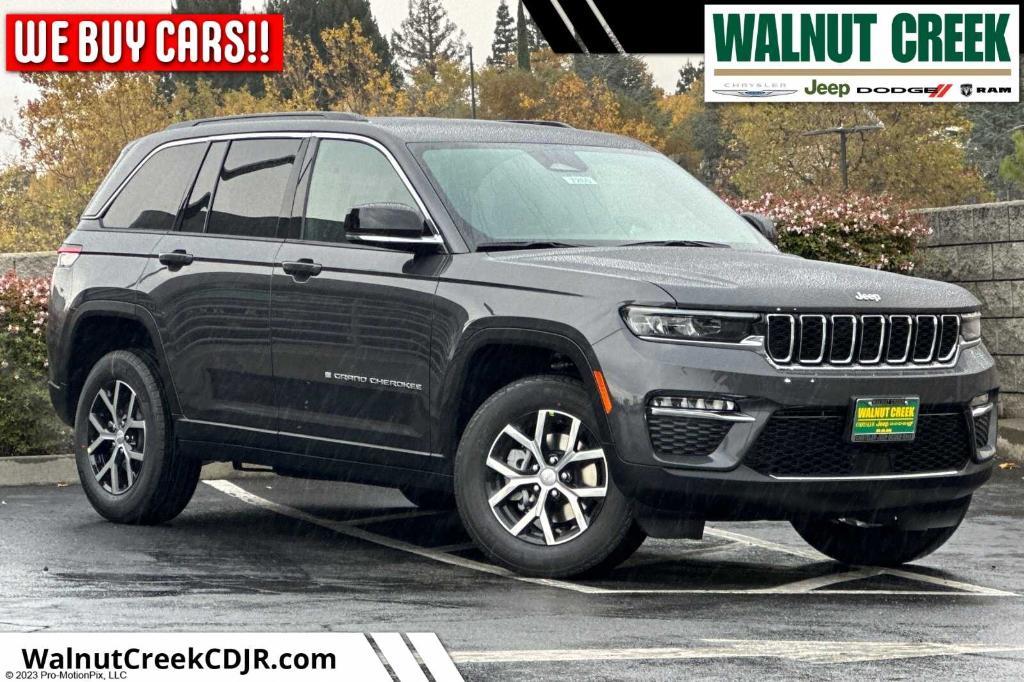 new 2025 Jeep Grand Cherokee car, priced at $49,070