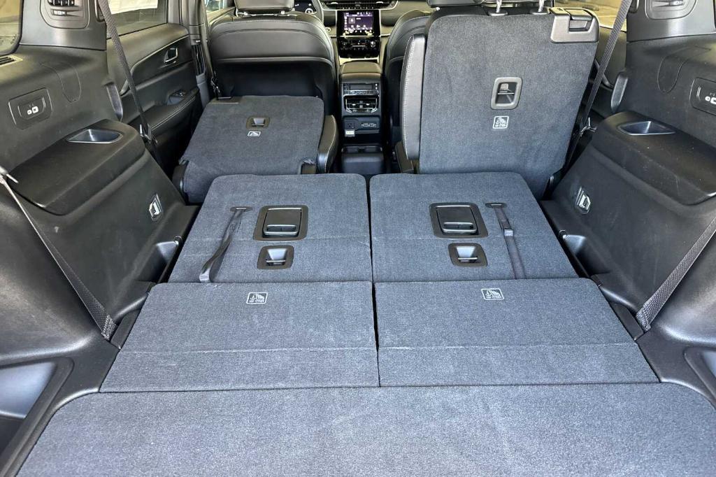 new 2025 Jeep Grand Cherokee L car, priced at $49,725