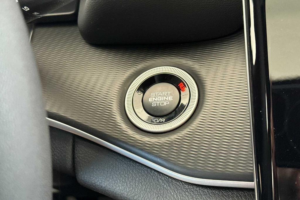 new 2025 Jeep Grand Cherokee L car, priced at $49,725