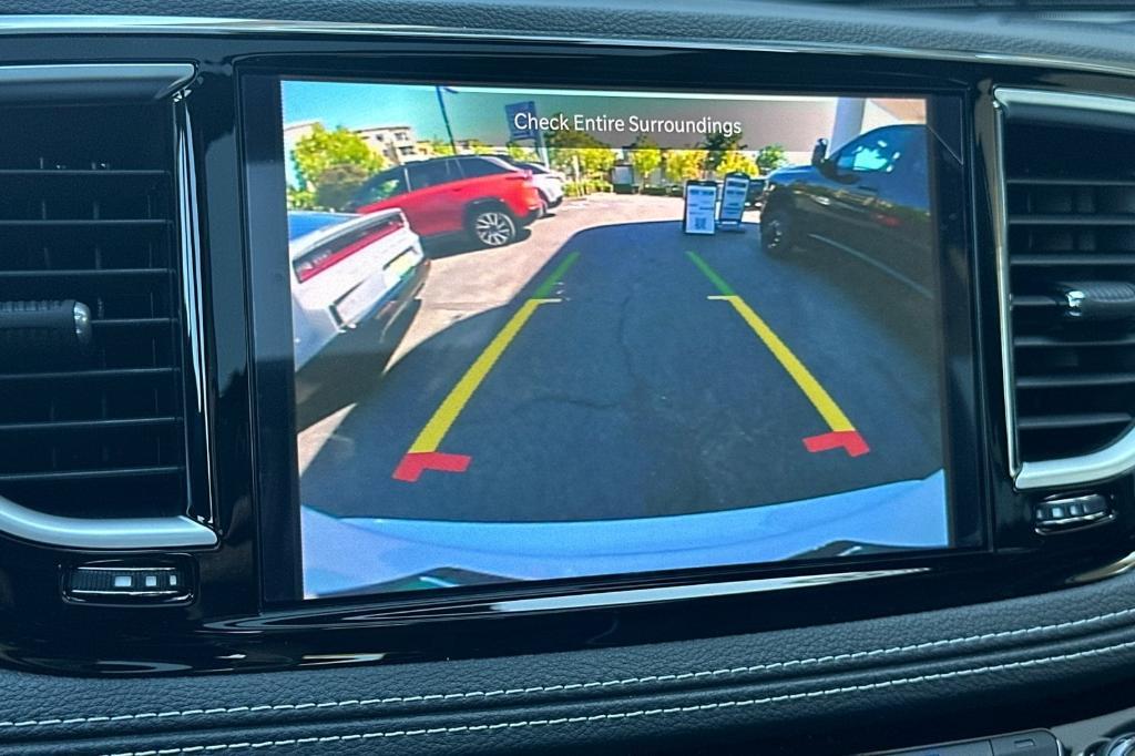 new 2025 Chrysler Pacifica car, priced at $51,265