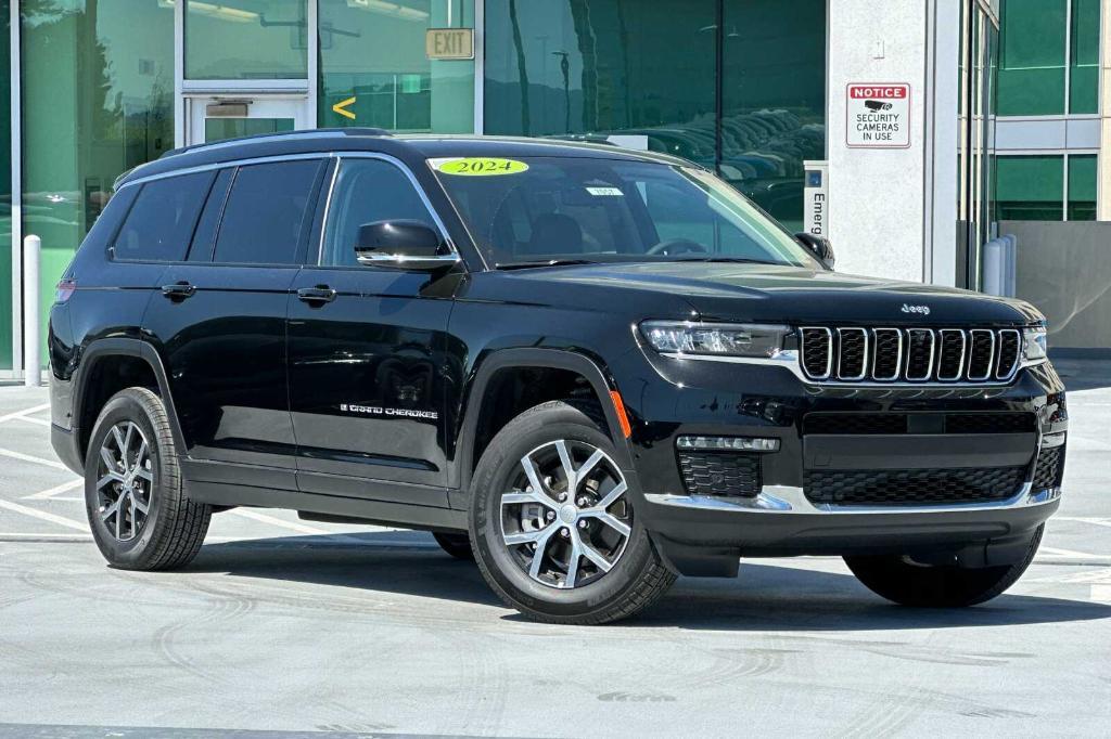 new 2024 Jeep Grand Cherokee L car, priced at $59,460