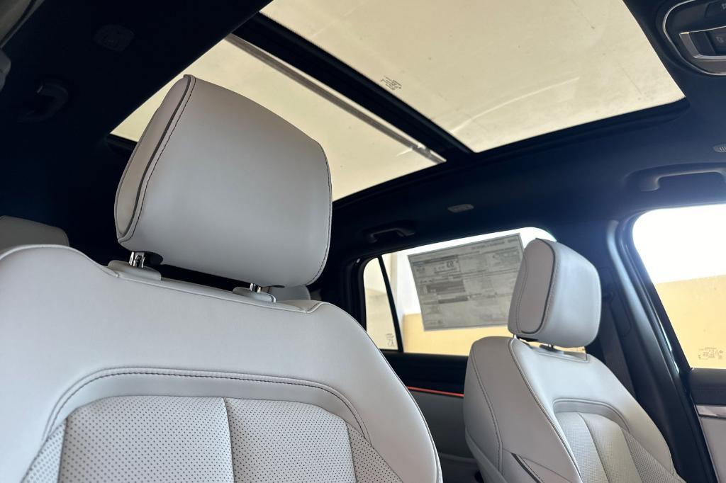 new 2025 Jeep Wagoneer S car, priced at $67,790