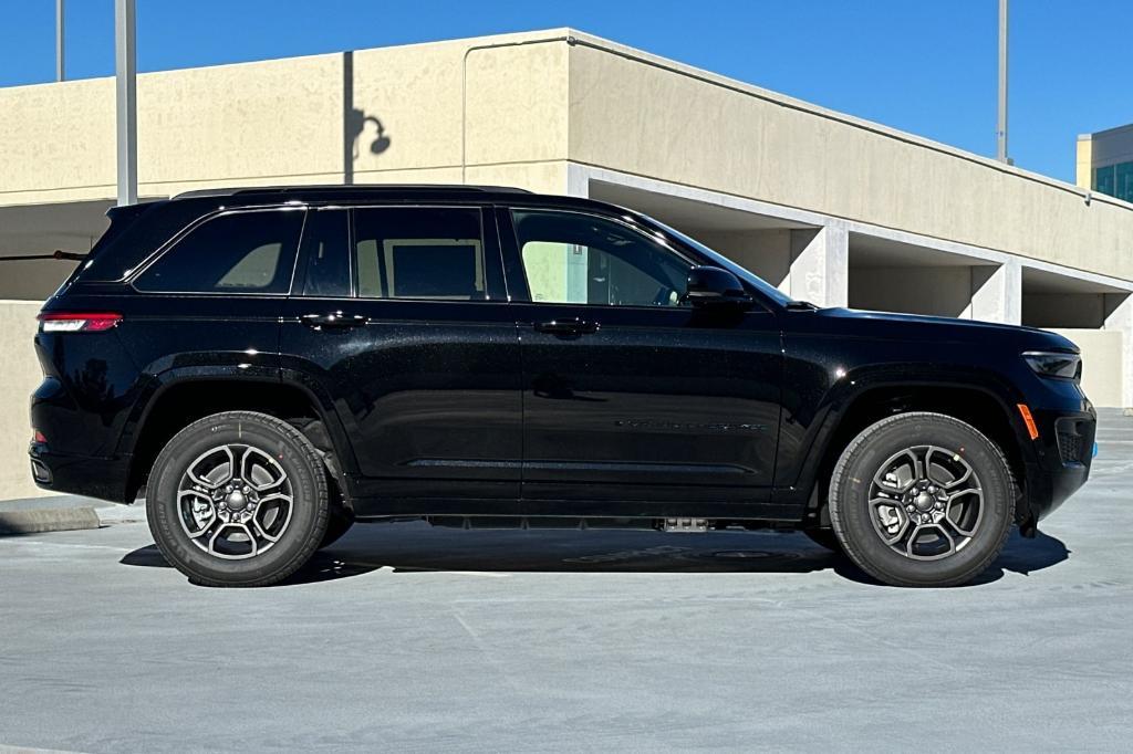 new 2025 Jeep Grand Cherokee 4xe car, priced at $65,875