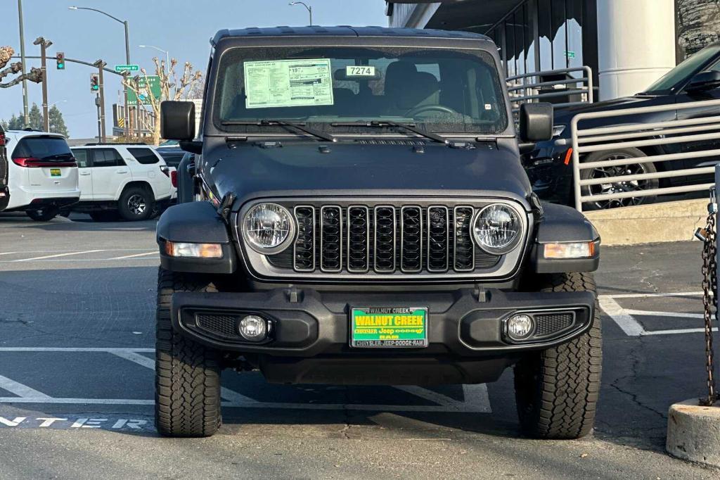 new 2025 Jeep Gladiator car, priced at $45,235