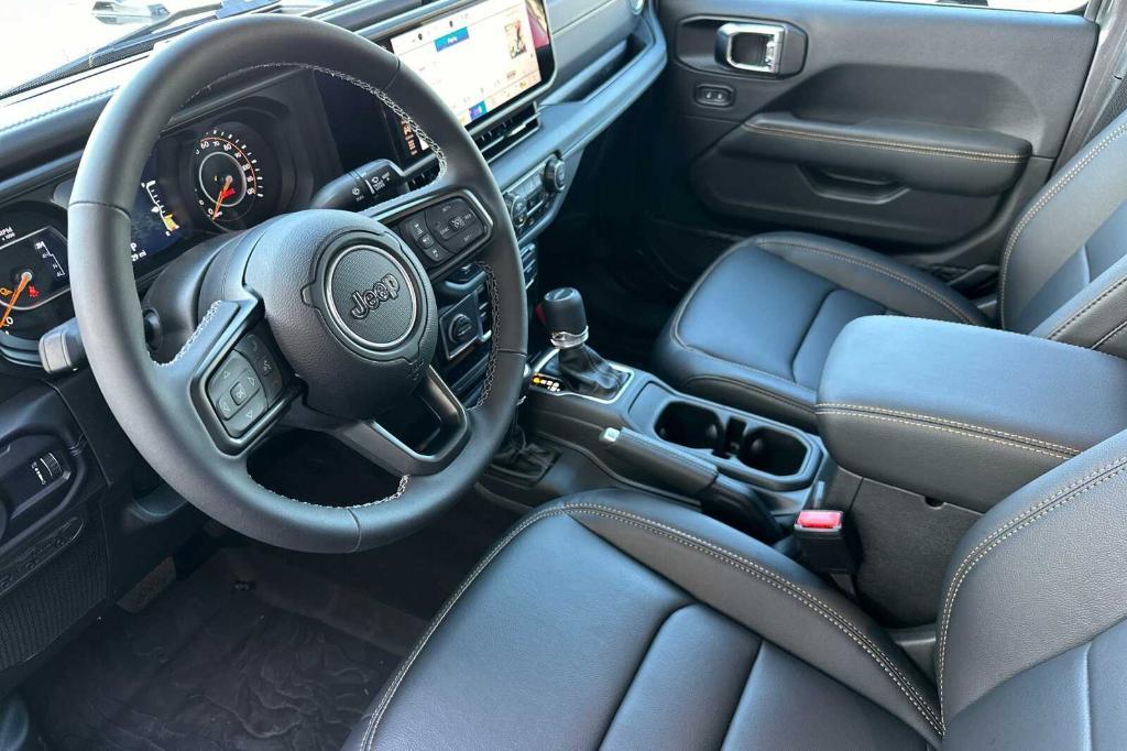 new 2025 Jeep Gladiator car, priced at $51,945