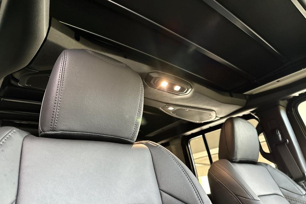 new 2025 Jeep Wrangler 4xe car, priced at $70,530