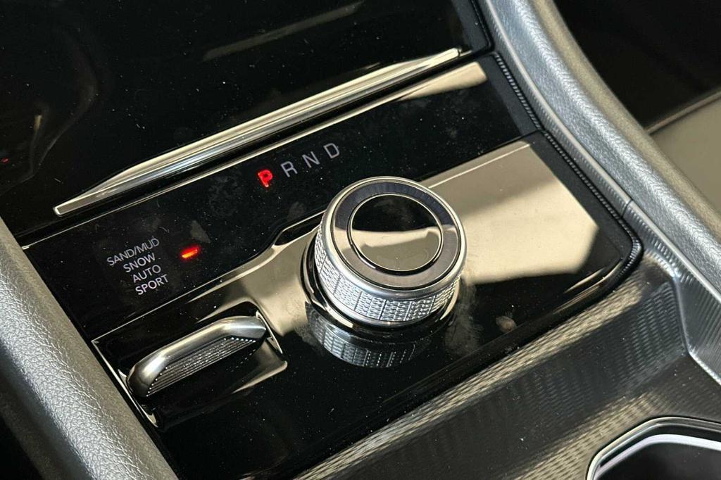 new 2025 Jeep Grand Cherokee L car, priced at $53,215