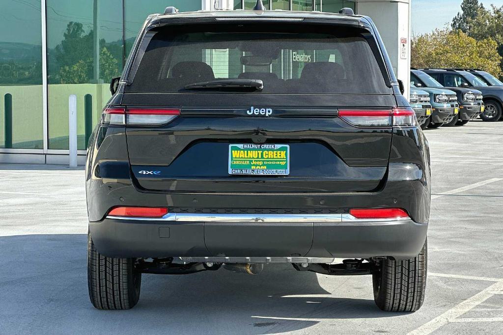 new 2024 Jeep Grand Cherokee 4xe car, priced at $62,255