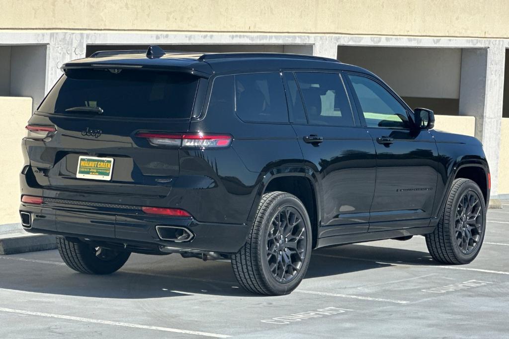 new 2025 Jeep Grand Cherokee L car, priced at $68,540
