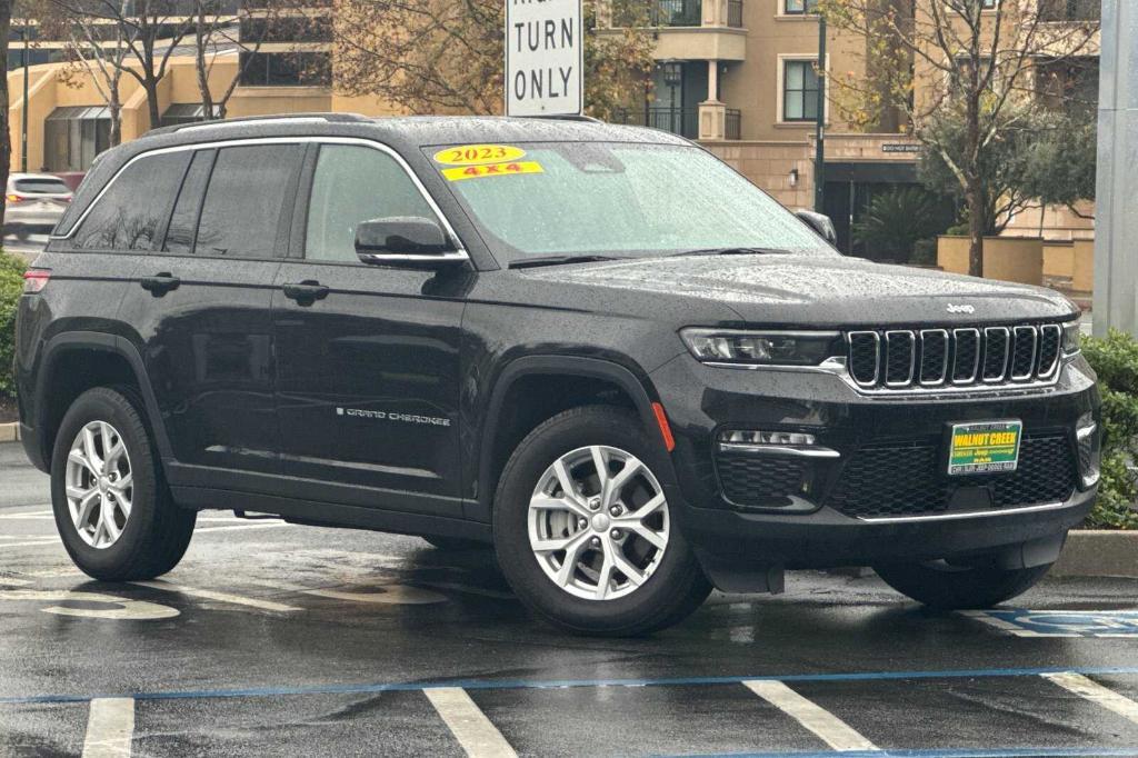 used 2023 Jeep Grand Cherokee car, priced at $36,000