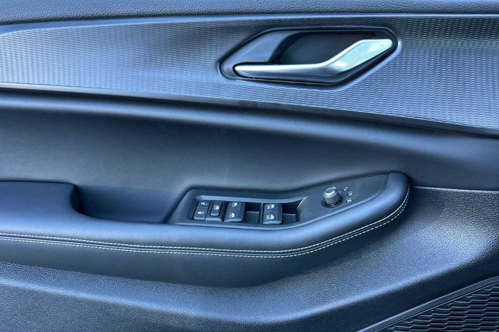 new 2025 Jeep Grand Cherokee car, priced at $40,830