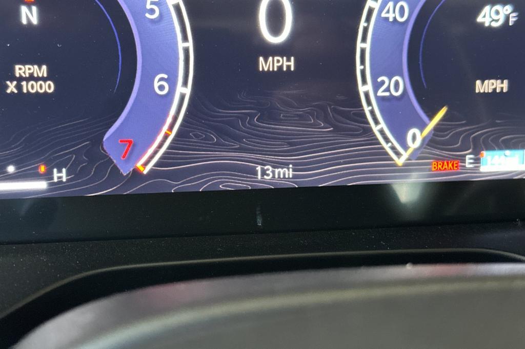 new 2025 Jeep Grand Cherokee car, priced at $50,010