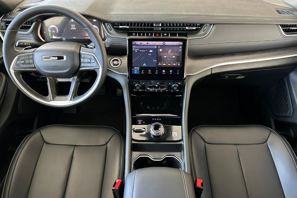 new 2025 Jeep Grand Cherokee L car, priced at $52,620