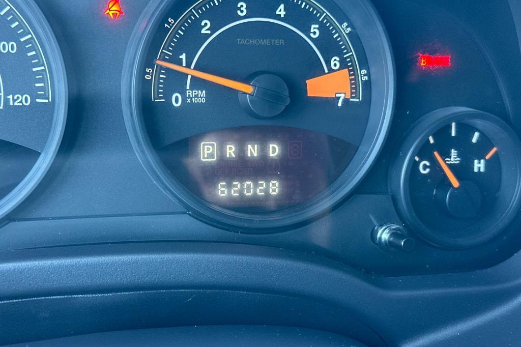 used 2015 Jeep Compass car, priced at $10,000